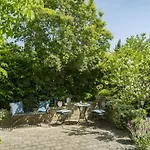 Emoeke By Interhome Vakantiehuis