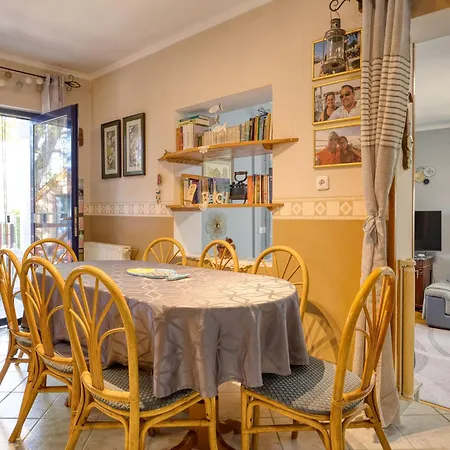 Emoeke By Interhome Hébergement de vacances